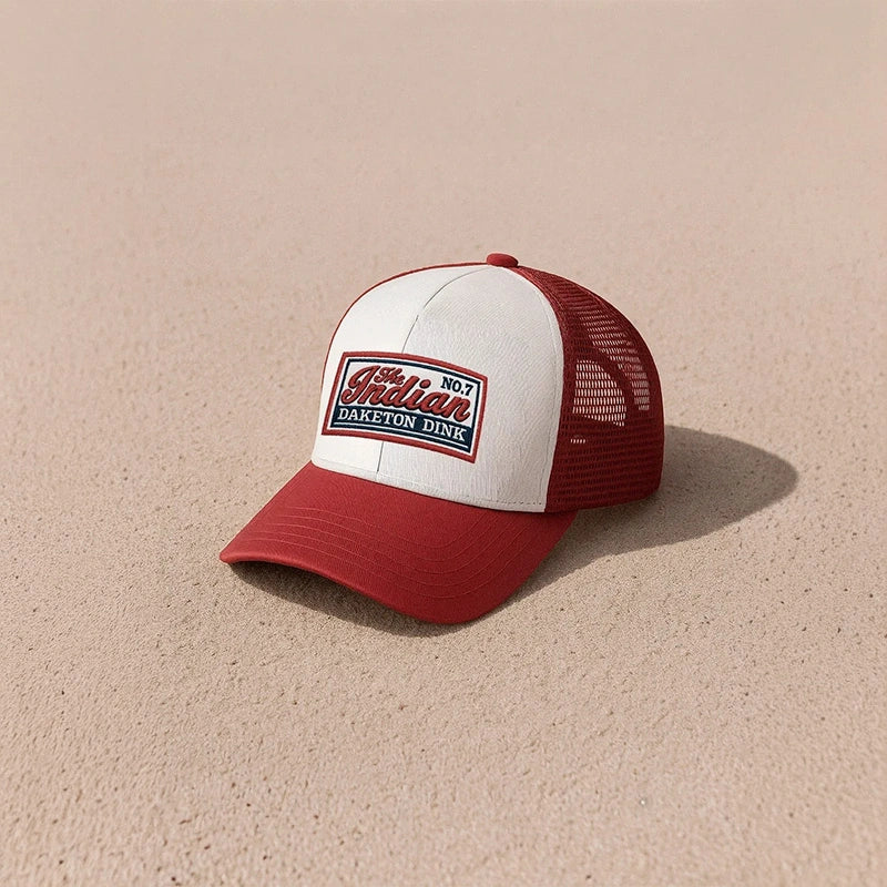 boné trucker vermelho